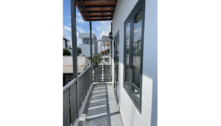 BÁN NHÀ 2 TẦNG, 36M2, NGÕ 49 HIỆP BÌNH CHÁNH, THỦ ĐỨC - GIÁ CHỈ 1.8 TỶ - SỔ ĐỎ CHÍNH CHỦ